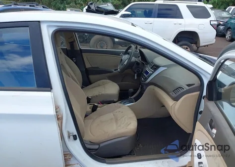 2014 Hyundai Accent Gls z USA, uszkodzony, nr VIN KMHCT4AE8EU633587